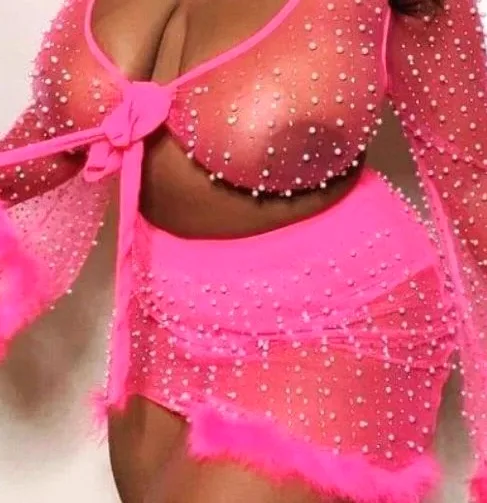 Sophie, 39