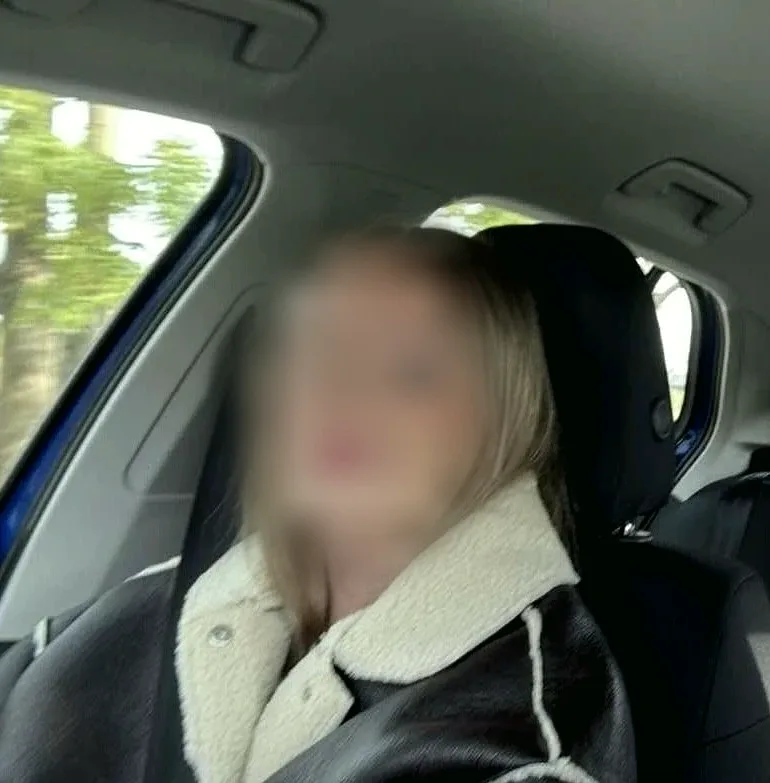 Thea, 26